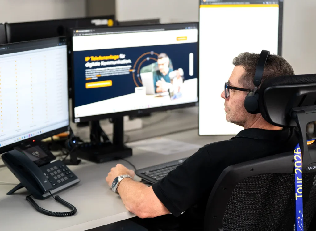 Mitarbeiter nexcon-it am PC